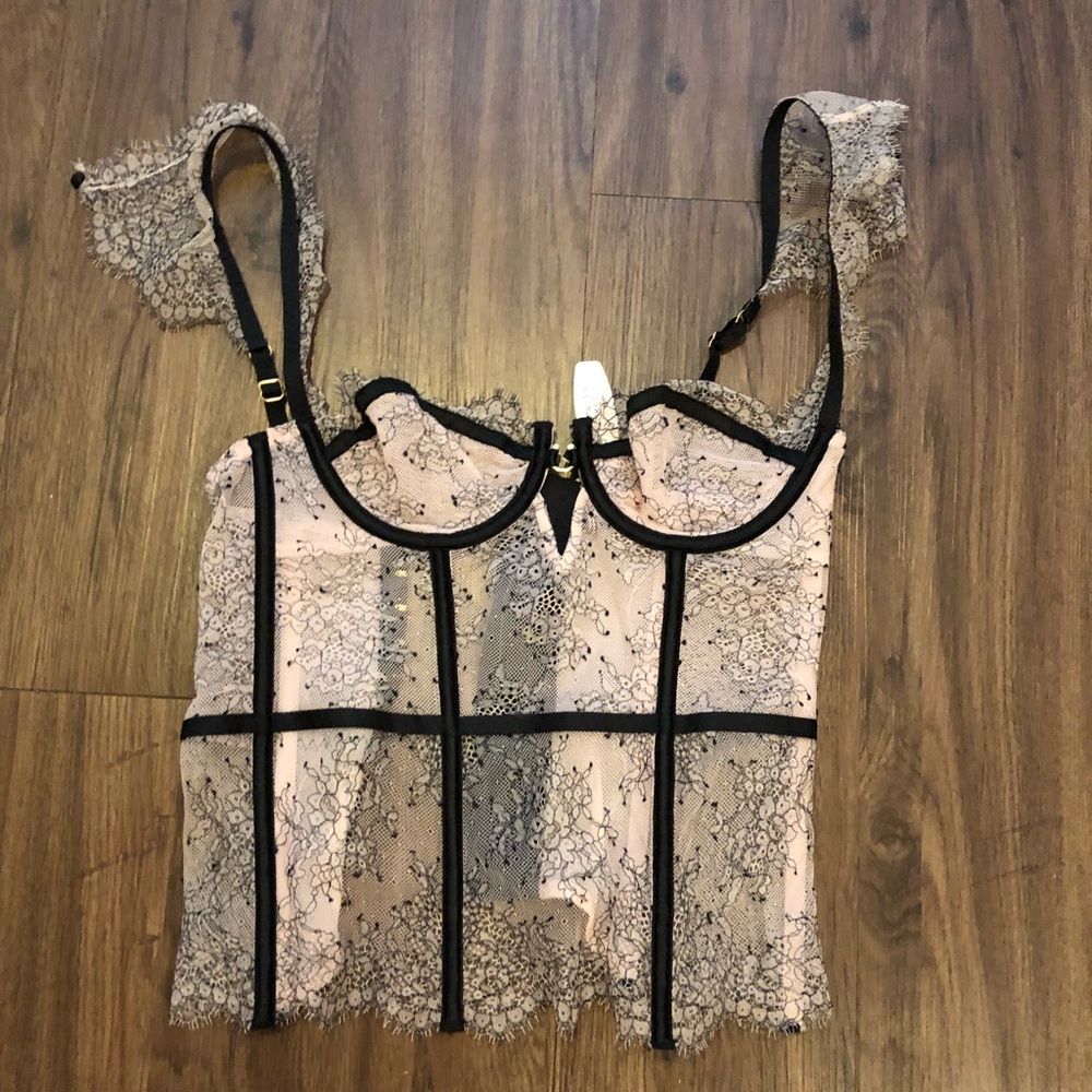 Victoria’s Secret Corset (34B)
